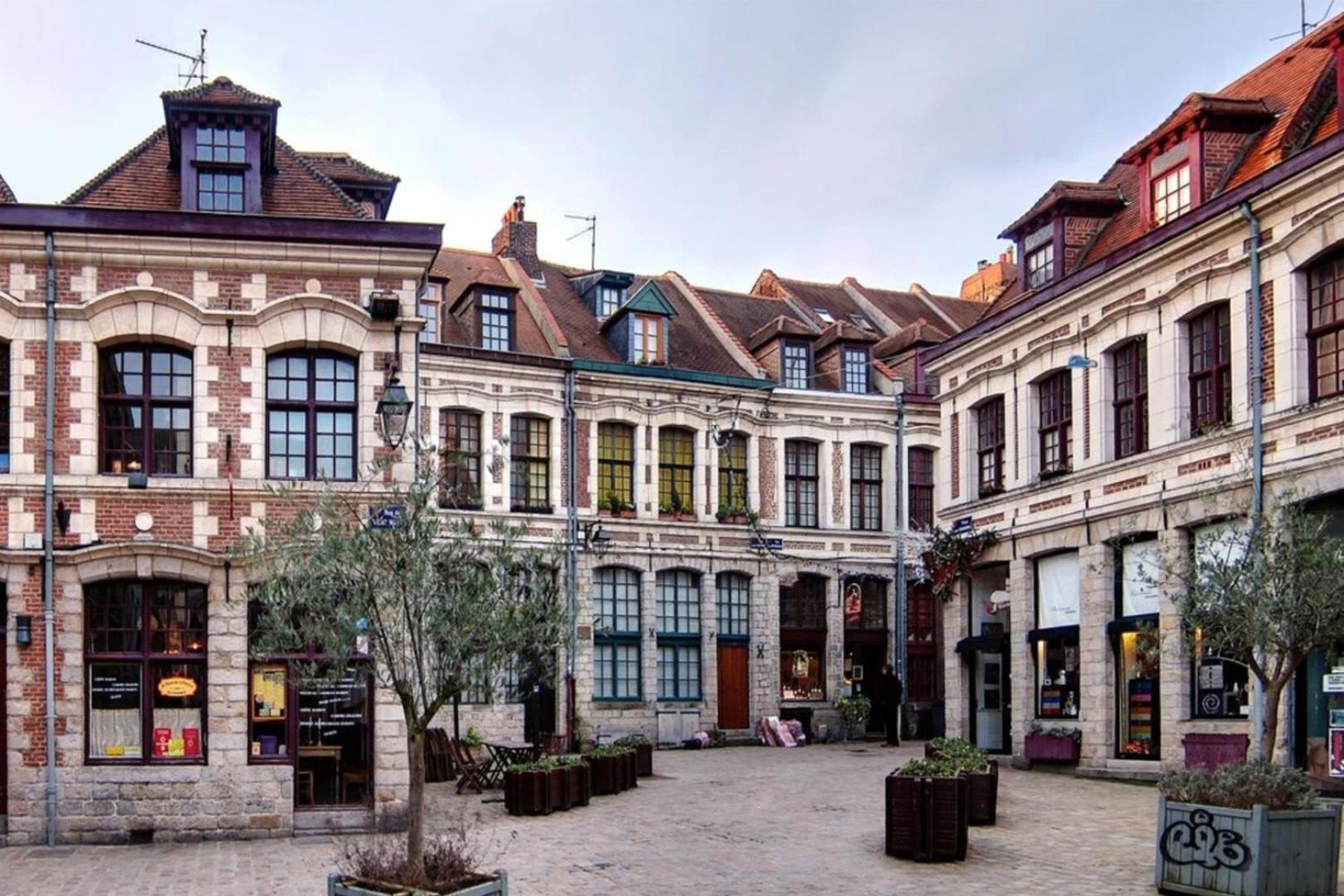 Ferienwohnung Duplex In The Heart Of Old Lille Terrace + Parking Exterior foto